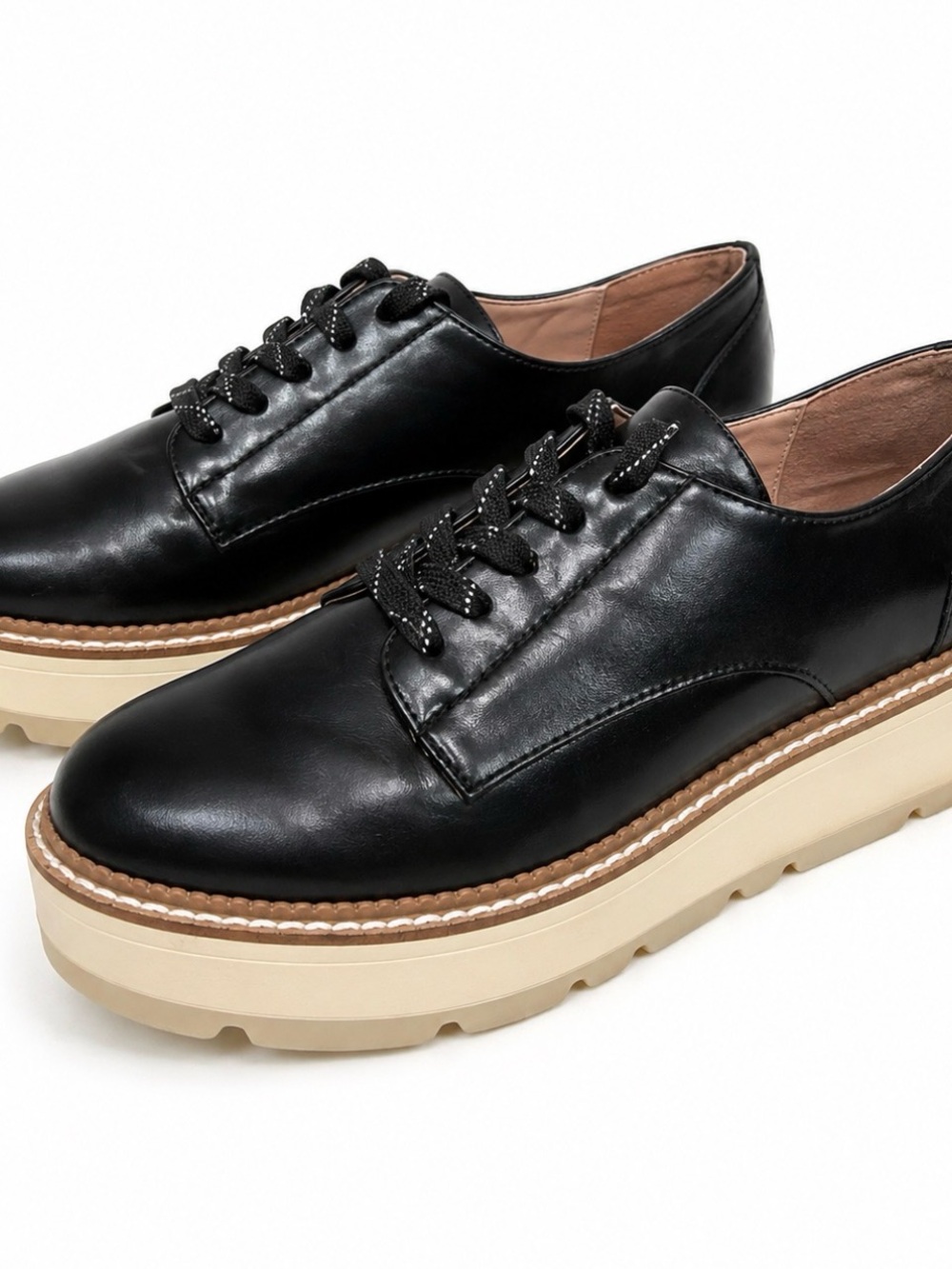 Chelsea & Violet Women's 9 Black Leather Platform Oxford/Derby Shoes Lug Sole